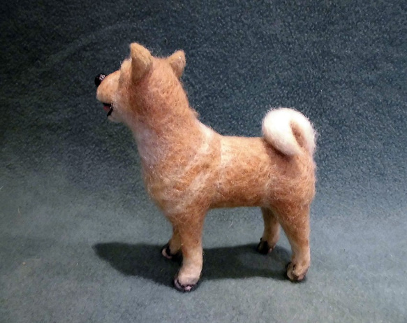 ニードルフェルトの北海道犬（アイヌ犬） 3枚目の画像