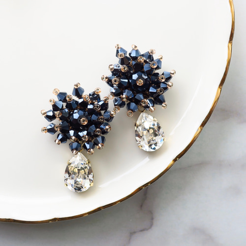 ネイビー ビーズ クリスタルガラス 大ぶり ビジュー イヤリング ピアス