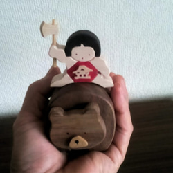木製五月人形　熊と金太郎　 ウオールナット　（五月人形、五月飾り、初節句、子供の日 1枚目の画像
