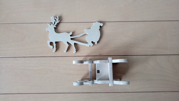 クリスマスのトールペイント用 白木 材料　サンタとトナカイとソリ 7枚目の画像