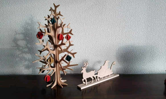 木製　クリスマス ツリー 25cm と　サンタとトナカイのセット (材質:MDF厚み2.5mm） 3枚目の画像