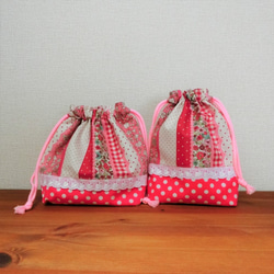 【値下げ】お弁当袋　給食袋　小花柄　チェックドット　ピンク　レース付き 1枚目の画像