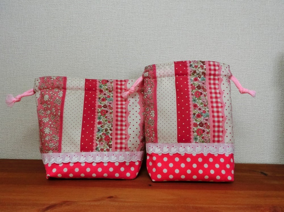 【値下げ】お弁当袋　給食袋　小花柄　チェックドット　ピンク　レース付き 2枚目の画像