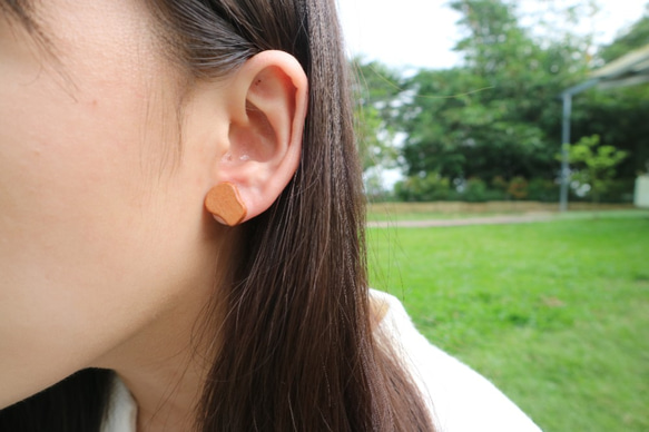 空氣少女AG  |  手作 皮革 耳環－早餐系列（可改夾式） 第6張的照片