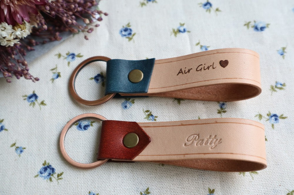 空氣少女AG  |  手染 植鞣革 拚色 鑰匙圈 第2張的照片