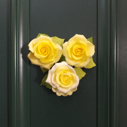 受注制作　ソフト粘土で作ったバラの花（マグネット）3輪＋クリップ（小3個）＋ハートクリップ（マグネット） 3枚目の画像