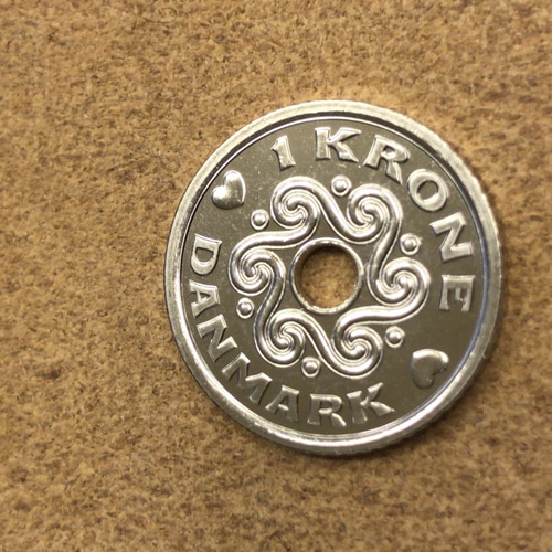 1枚の価格】デンマーク 1クローネ コイン その他素材 ぺろりさん