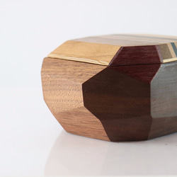 特製拼木鑲磁吸蓋多邊形盒 - 胡桃木 x 紫心木 - 第4張的照片