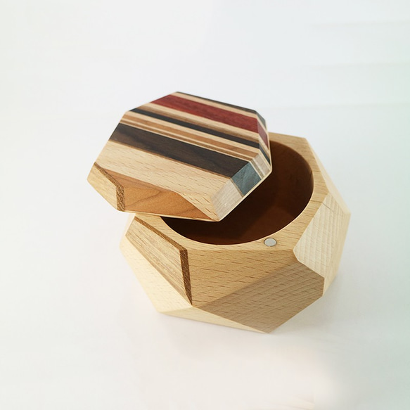 特製拼木鑲磁吸蓋多邊形盒 - 山毛櫸木 x 柚木 - 第1張的照片
