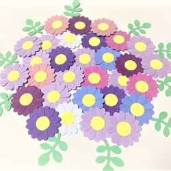 紫系　クラフトパンチ花30枚+葉っぱ10枚　 1枚目の画像
