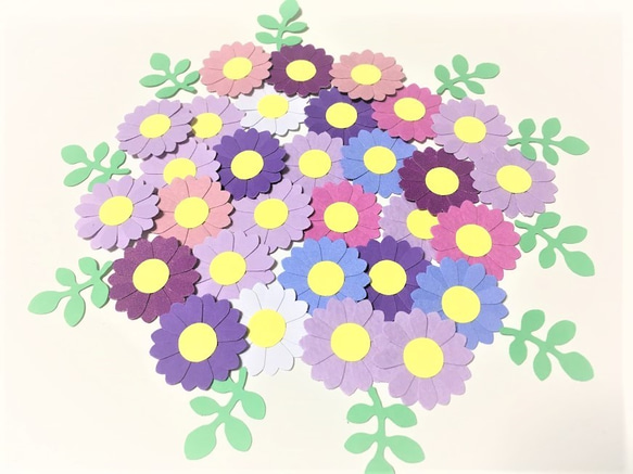 紫系　クラフトパンチ花30枚+葉っぱ10枚　 1枚目の画像