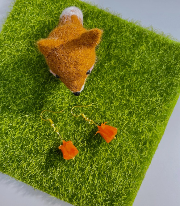 摺紙系列⎪陽光小橘花朵耳環 第2張的照片