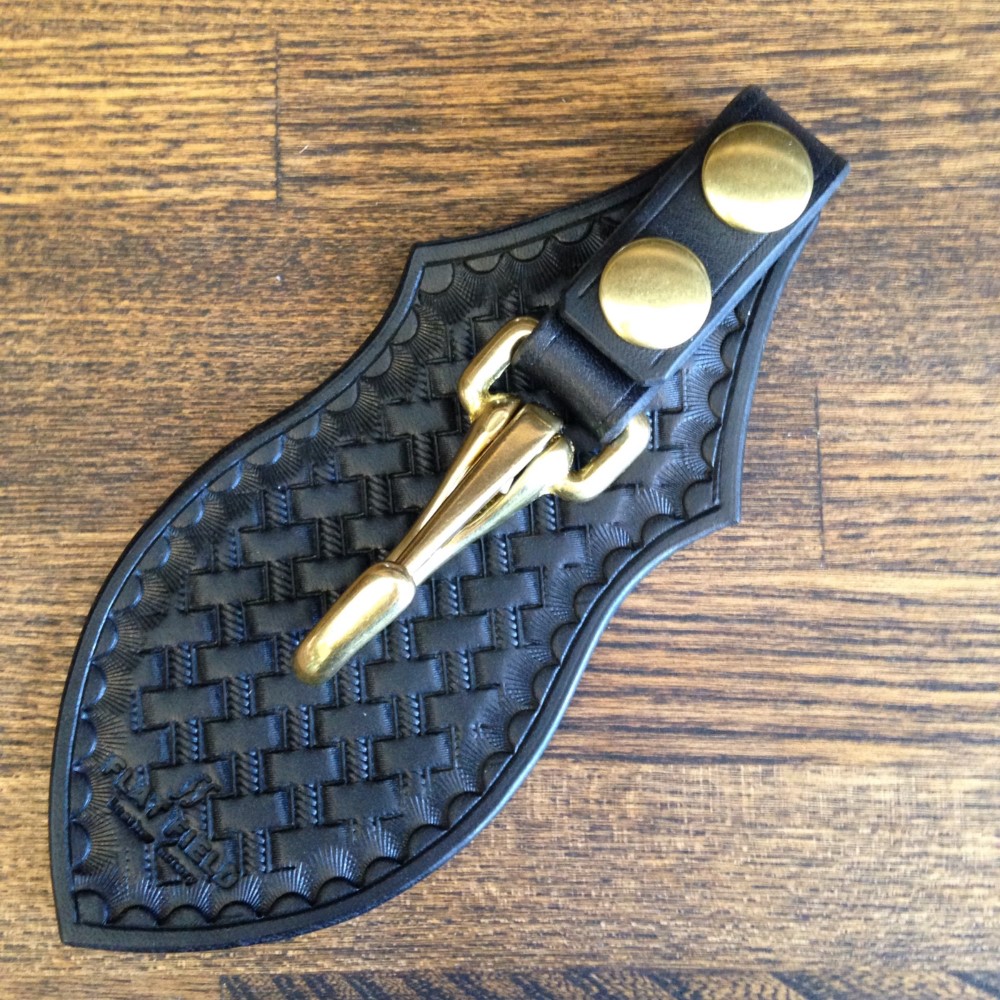 キーホルダー　バスケット　黒