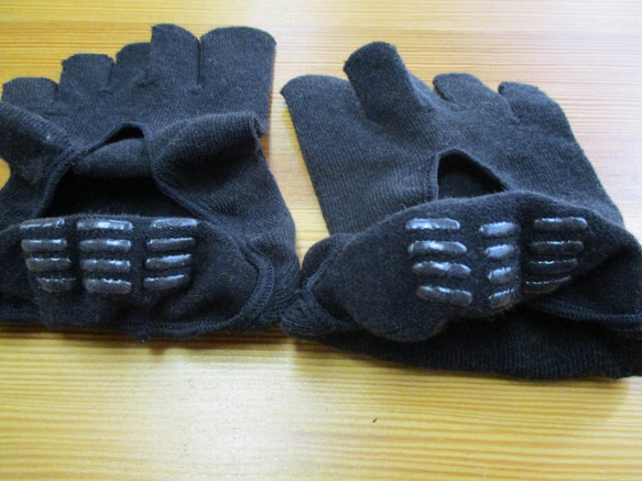 ＳＵＭＩｙａｒｎ　炭繊維を使った靴下　カバーソックス　メンズ　ブラック 2枚目の画像