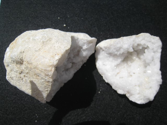 ジオード　晶洞　モロッコ産　約895g [ZO02] 2枚目の画像