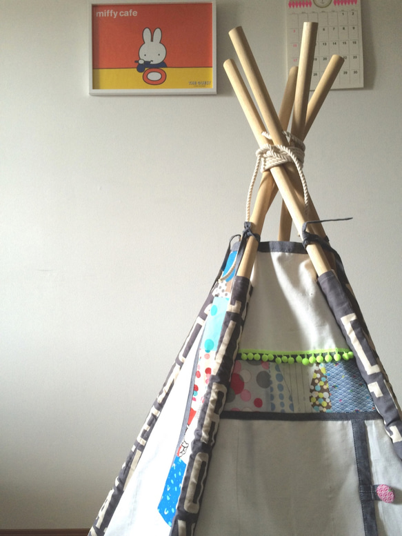 お子様 or ペット用 TEEPEE パッチワークテント 5枚目の画像