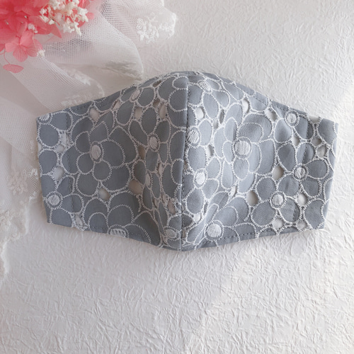 Creema限定】☆レースマスク カメリア刺繍 カットワーク ライトグレー 
