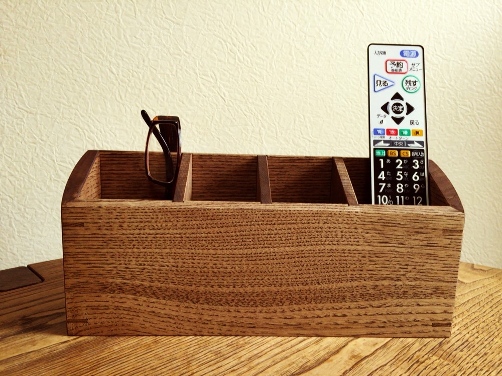 木製リモコン入れ
