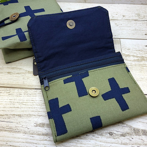 残り1点】ポケットティッシュケース ファスナーポケット付き