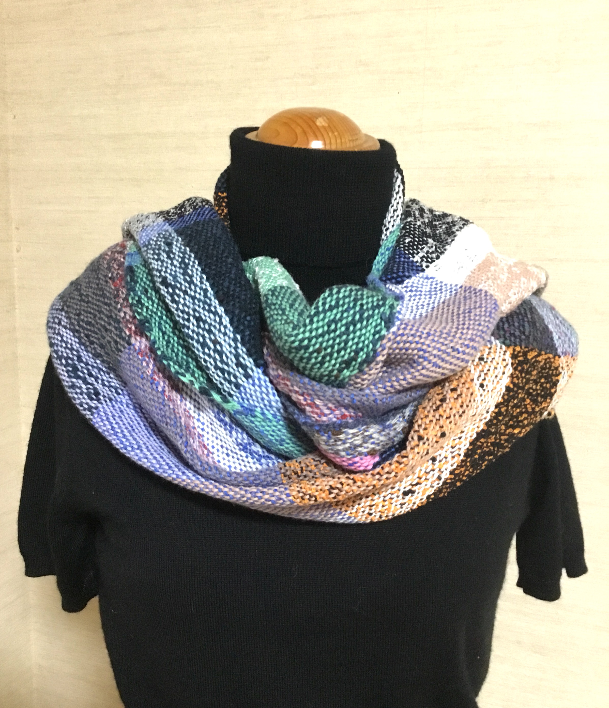 カラフルチェック柄ストールハンドメイドさをり織り ハンドメイド 細う 手織り さをり織り チェック柄ストール