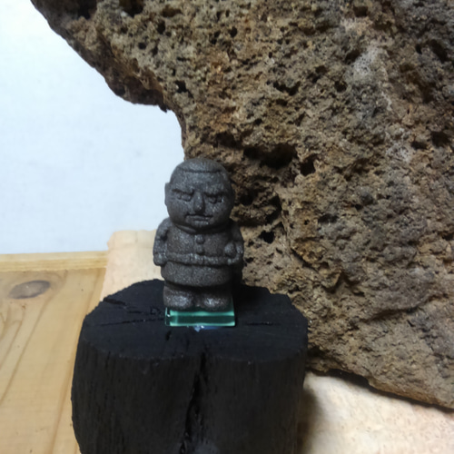 火山の贈り物〔溶岩軽石ガジュマル］ その他アート 久保山農園 通販