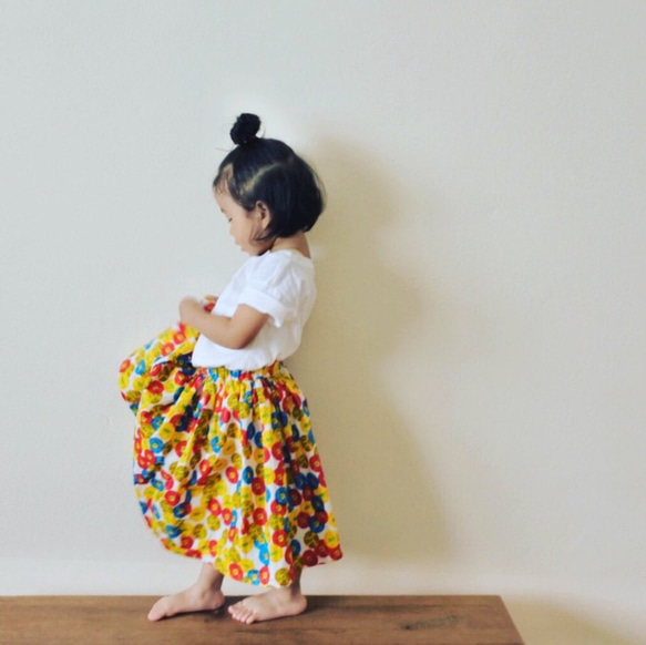 &lt;110/120&gt;兒童女孩非洲面料柔軟的膝蓋長裙彩虹 第2張的照片