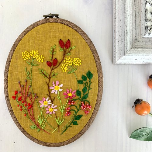 刺繍タペストリー インテリア雑貨