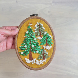 再販《creema限定》Christmas snow forest 刺繍タペストリー big 受注製作 4枚目の画像