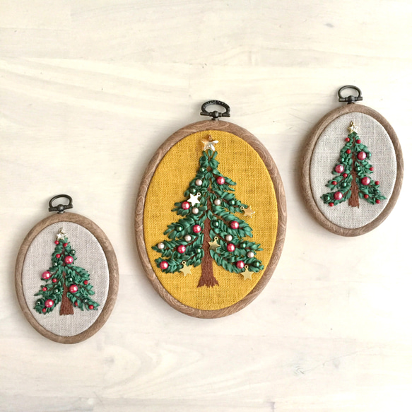 再販《creema限定》Christmas 刺繍タペストリー small 4枚目の画像