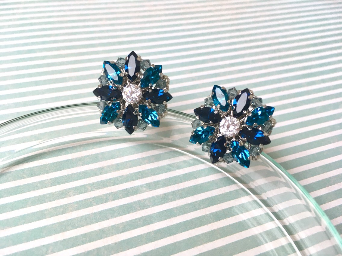 スワロフラワーカフス（ブルー系）