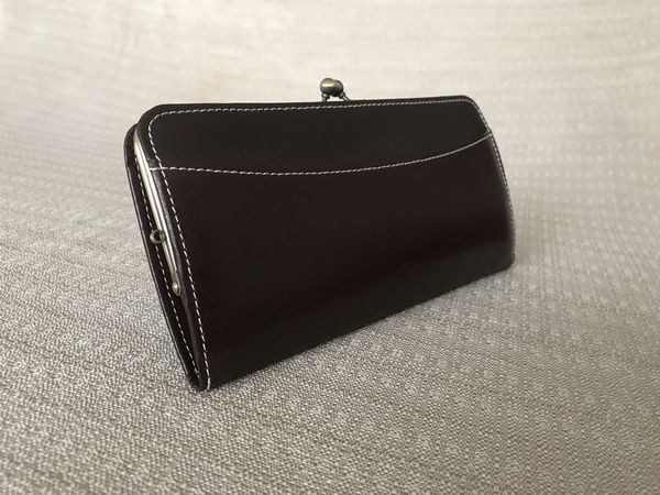 『大人のﾗﾝﾄﾞｾﾙ風♪口金ﾛﾝｸﾞ財布』＜oeillet（ｳｲｴ）＞brown/11925-24