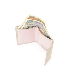 【刻印可】 手のひらサイズの三つ折りミニ財布　エンボス　MH0372 9枚目の画像