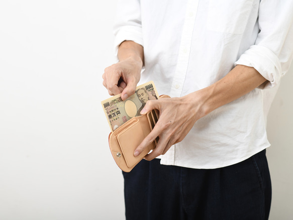 【刻印可】ズボンの後ろポケットに入れる方におすすめ　ヒップポケット革財布 　ブライドルレザー　MH1148 お任せ