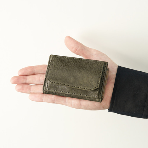 刻印可】カードが重ねて10枚入る、最小クラス三つ折りミニ財布 ヴァ