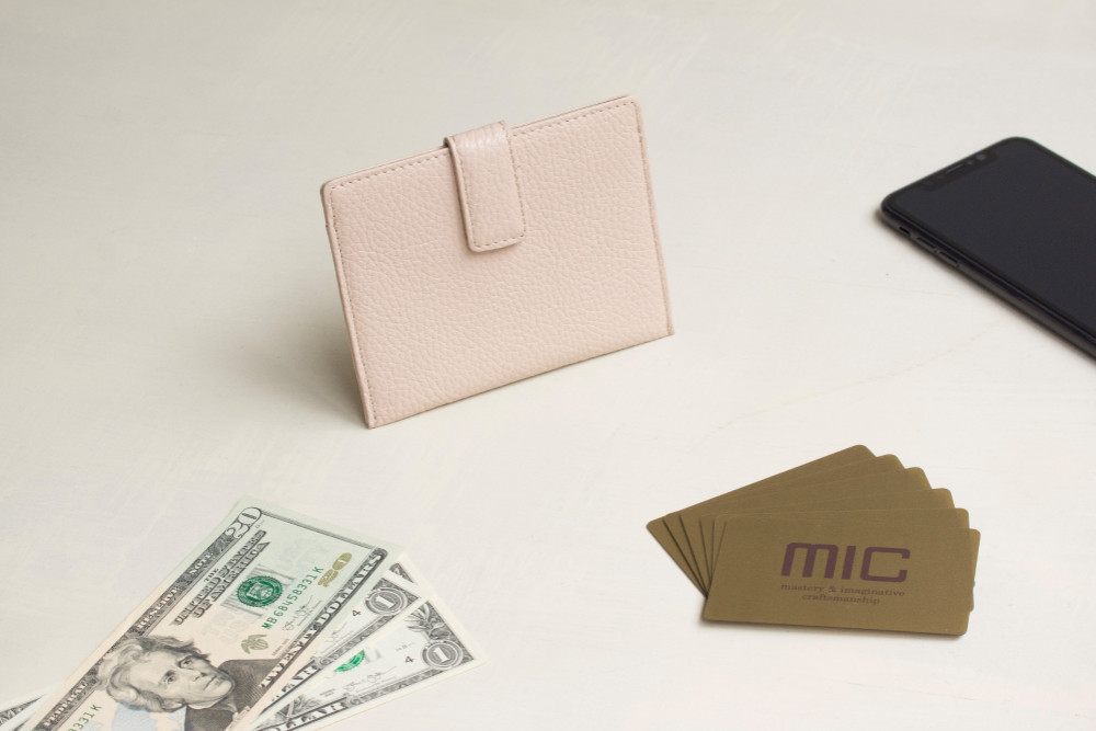 【刻印可】】厚さわずか５mm!キャッシュレス派にオススメの薄型財布（小銭入れなし）　シュランク　MH1361