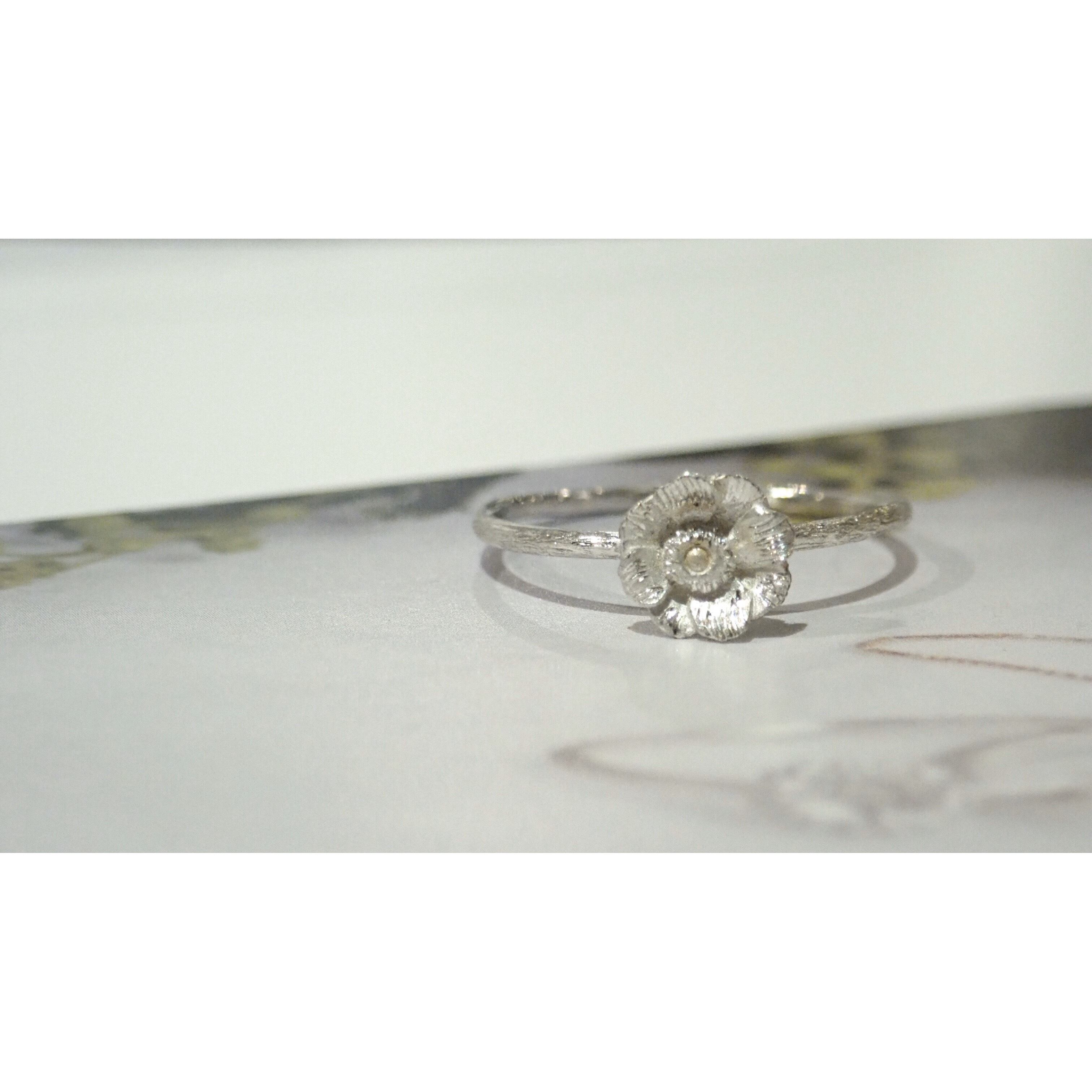 Anemone Silver Ring
