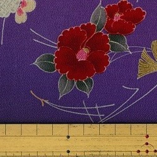 反物　生地　リメイク生地　花柄　紫×黄色　絹100% 24m 反物 生地 リメイク生地 花柄 紫×黄色 絹100% 24m - メルカリ