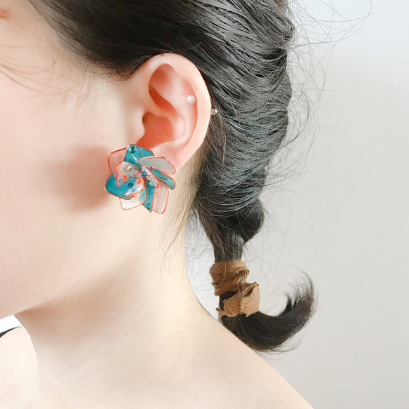 <韓森與葛麗特>造型手工設計樹脂貼耳耳環/earring/accessories 第6張的照片