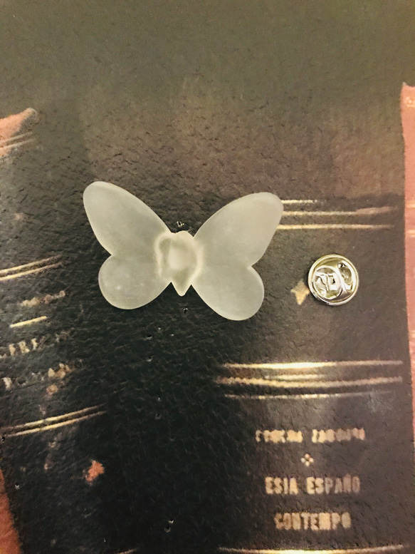 ドイツヴィンテージ　蝶々のラペルピン(送料無料) 2枚目の画像