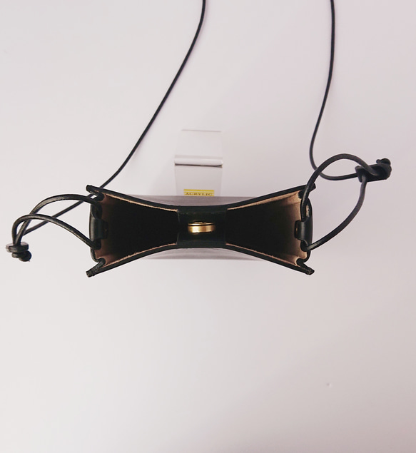 スモールサイズ　レザーショルダーバッグ｜ブラック 6枚目の画像