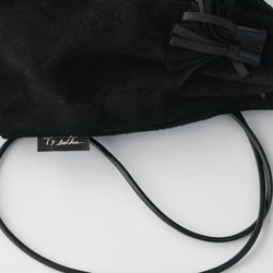 「ぽてっ」とまあるいミニマルキンチャク｜ソフトグラスブラック 4枚目の画像