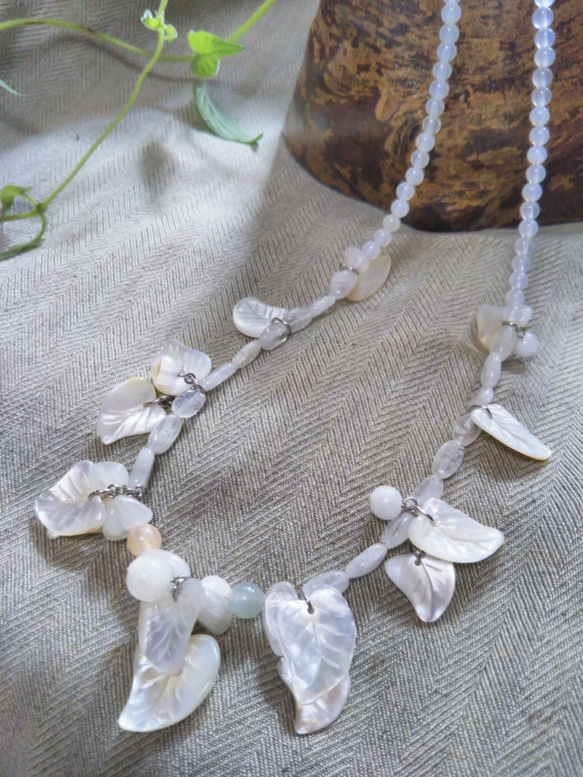 Leah Alexandra Cameo ムーンストーン ネックレス 天然石 Leah Alexandra Cameo ムーンストーン ネックレス 日本未入荷