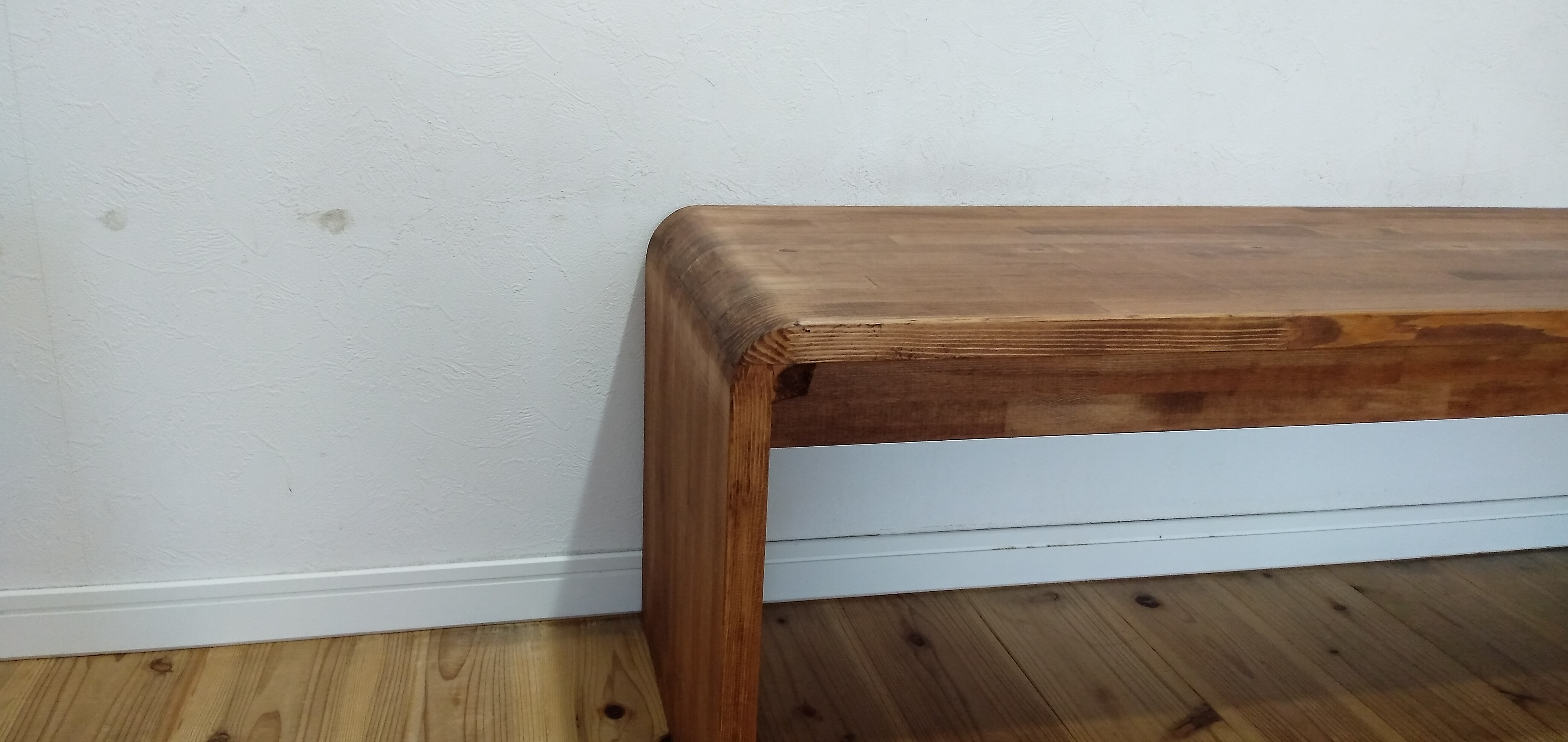 まーるい角のベンチ