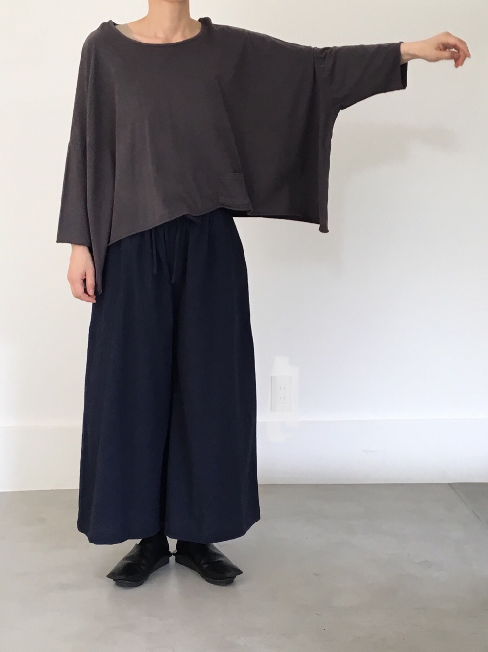 ワイドカットソーロング　3カラ―