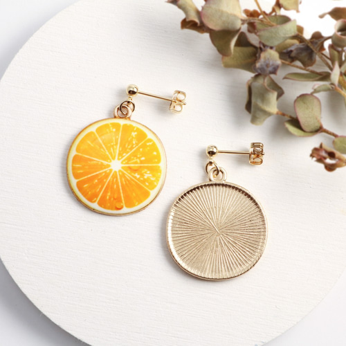 オレンジのピアス【イヤリング/金属アレルギー対応】夏 みかん