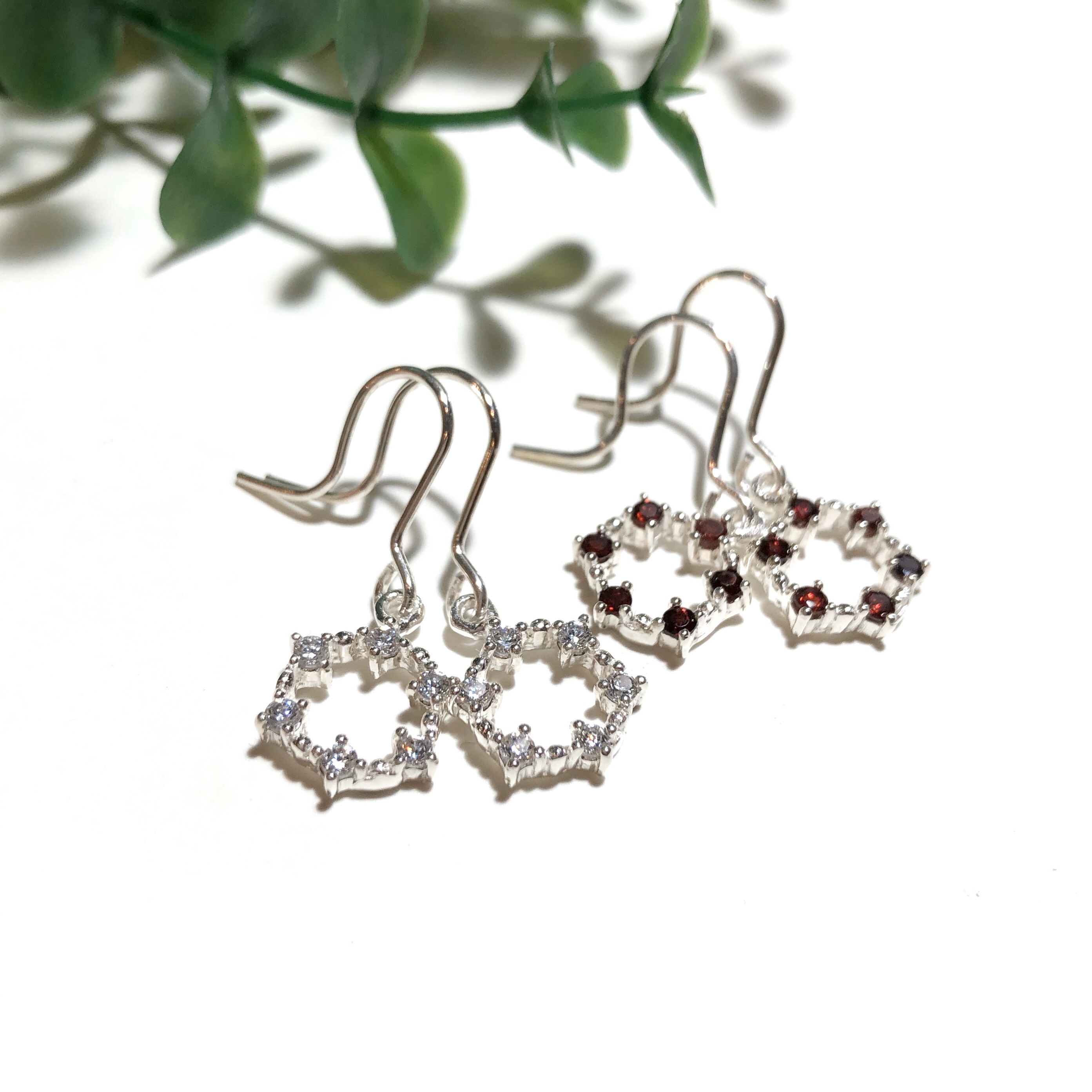 純銀製＊石付きサークルピアス ガーネット ジルコニア