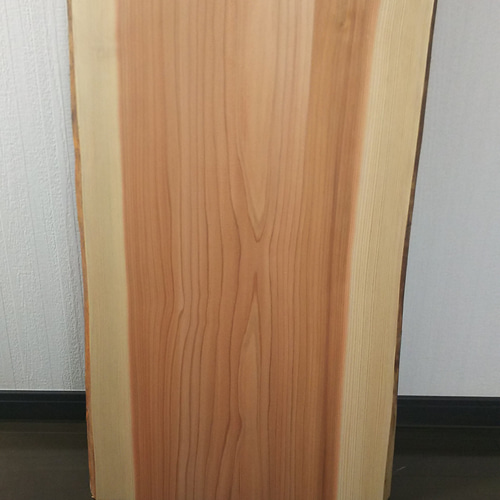 №17杉　一枚板　ＤＩＹおすすめ DIYに！杉一枚板 テーブル天板や棚の天板に！サンダー掛けのみ、未塗装