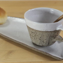 A・須恵器・コーヒーカップ（角）・白 3枚目の画像