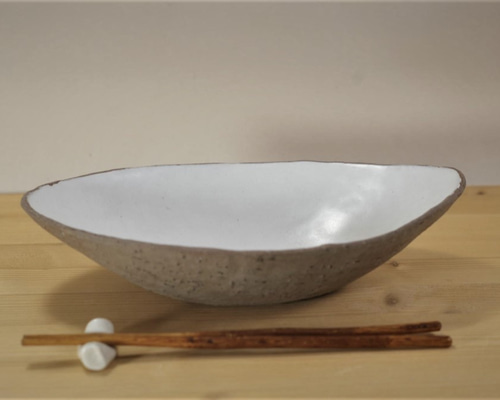 須恵器・船形鉢(小） 白・黒・ブラウン お椀・ボウル・鉢 SORA 通販