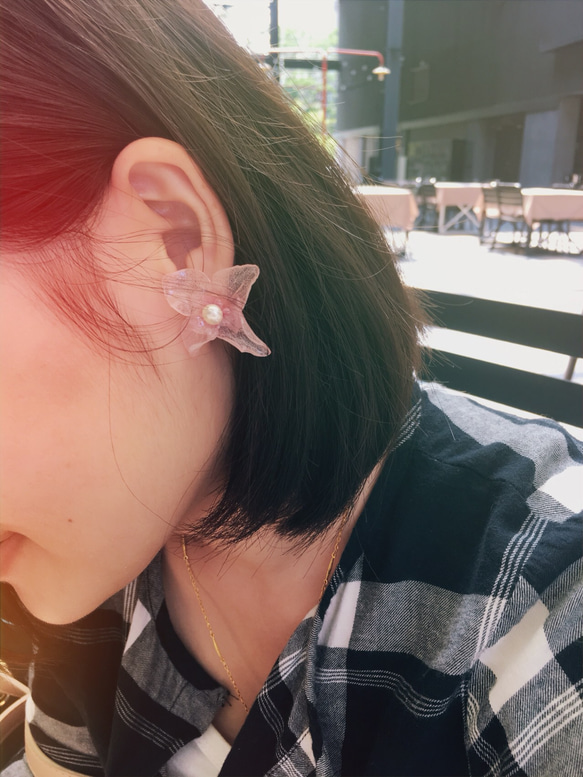 粉紅頑皮豹粉色繡球珍珠耳針/不凋花耳環/珍珠耳環/耳環/耳夾 第1張的照片